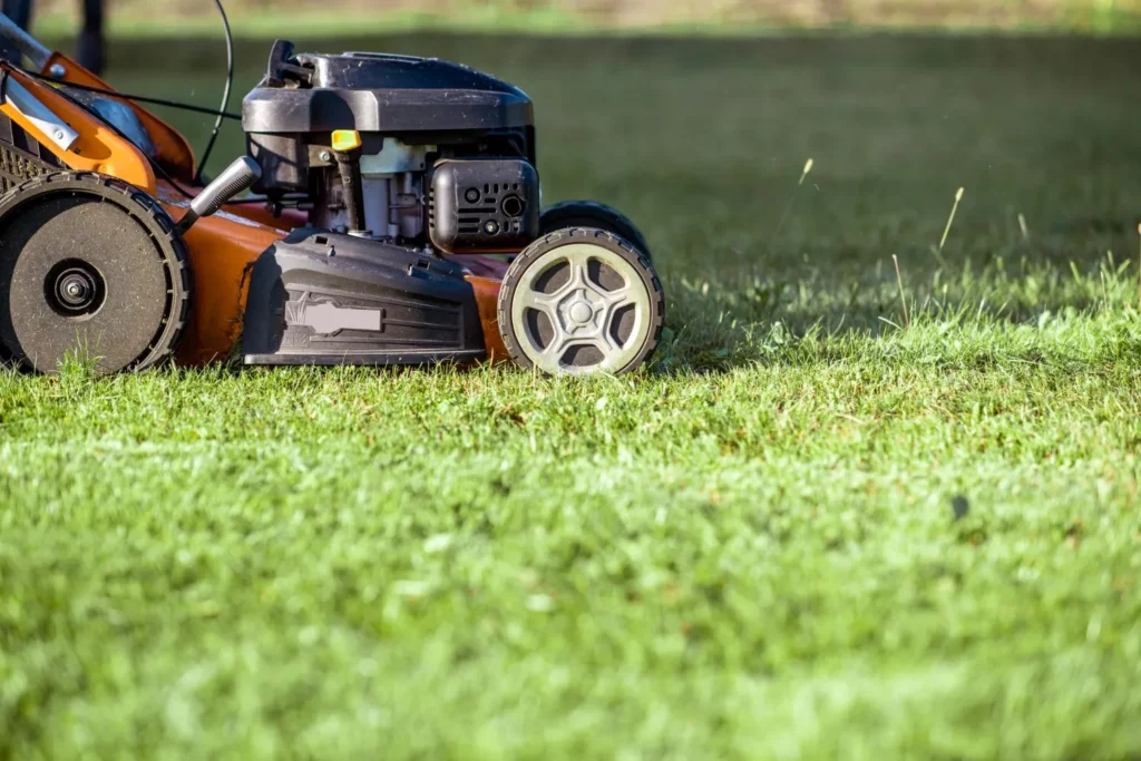 How Mower Blade Speed Affects Turf Recovery in Atlanta’s Warm-Season Grass